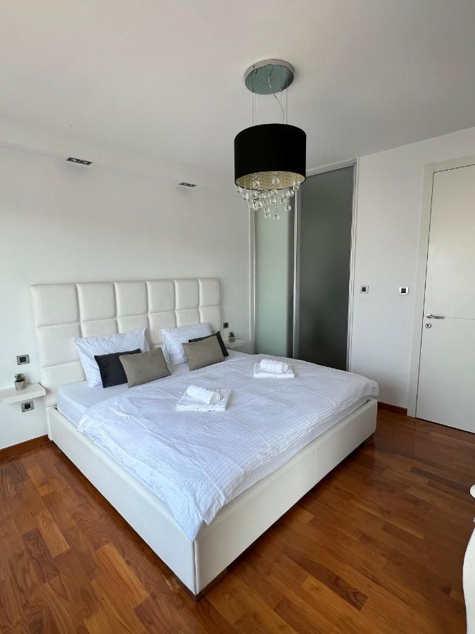 프리모스턴 Luxury Laurus Penthouse With Awesome Sea View 아파트 외부 사진